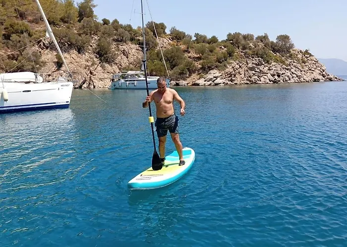 Botel Yacht-urlaub In Den Buchten Von *
